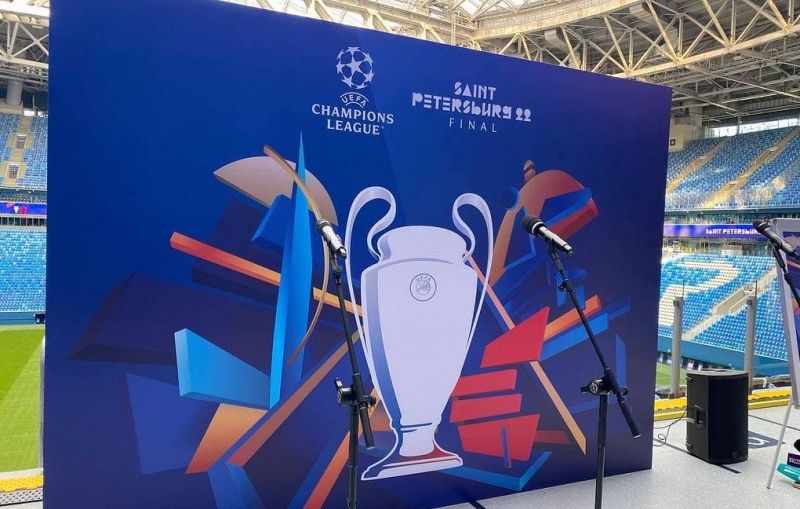 В Санкт-Петербурге представили дизайн официального постера финала Лиги чемпионов