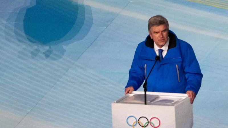 Глава МОК заявил, что Россию хотят видеть в мировом спорте