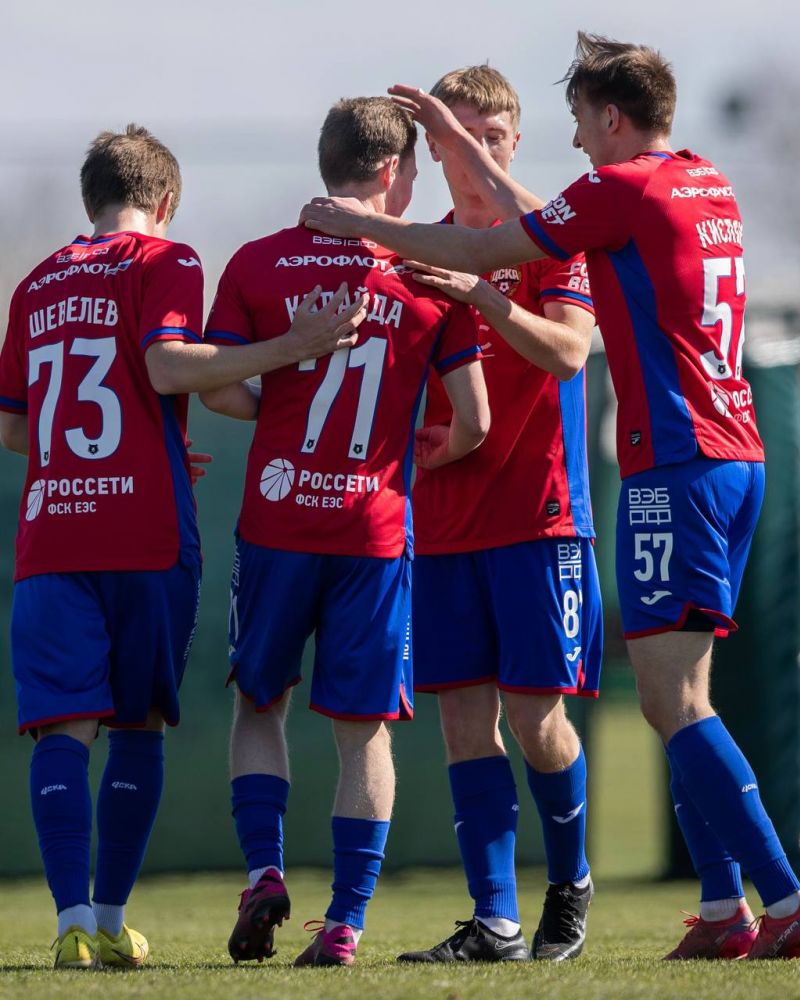 Молодёжка ЦСКА провела два товарищеских матча на сборе