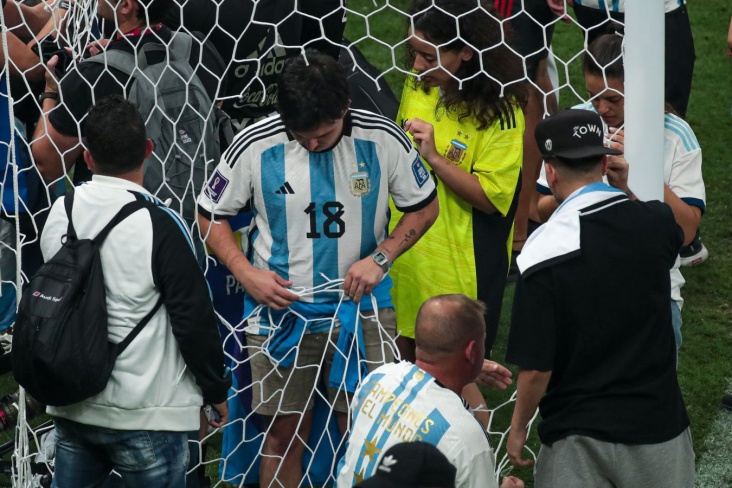 Матч сборных Аргентины и Нигерии отменён из-за скандала с Лионелем Месси