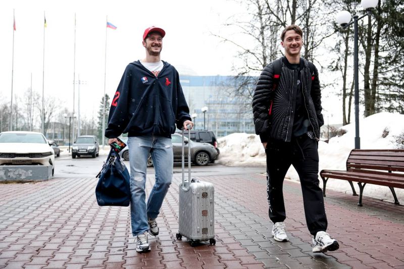 Братья Миранчуки прибыли в расположение сборной России